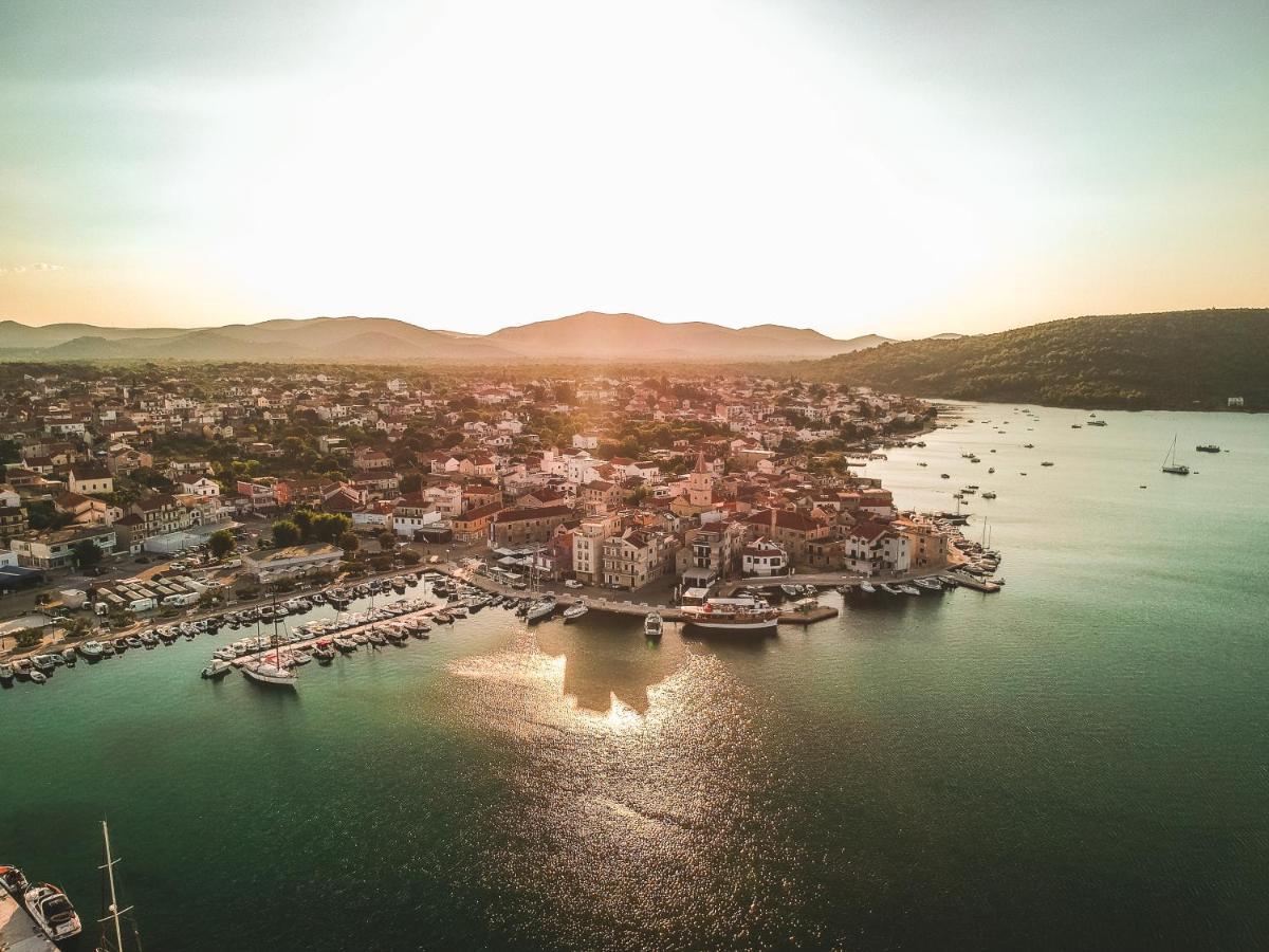 Authentic Camping Dalmatia Pirovac Buitenkant foto